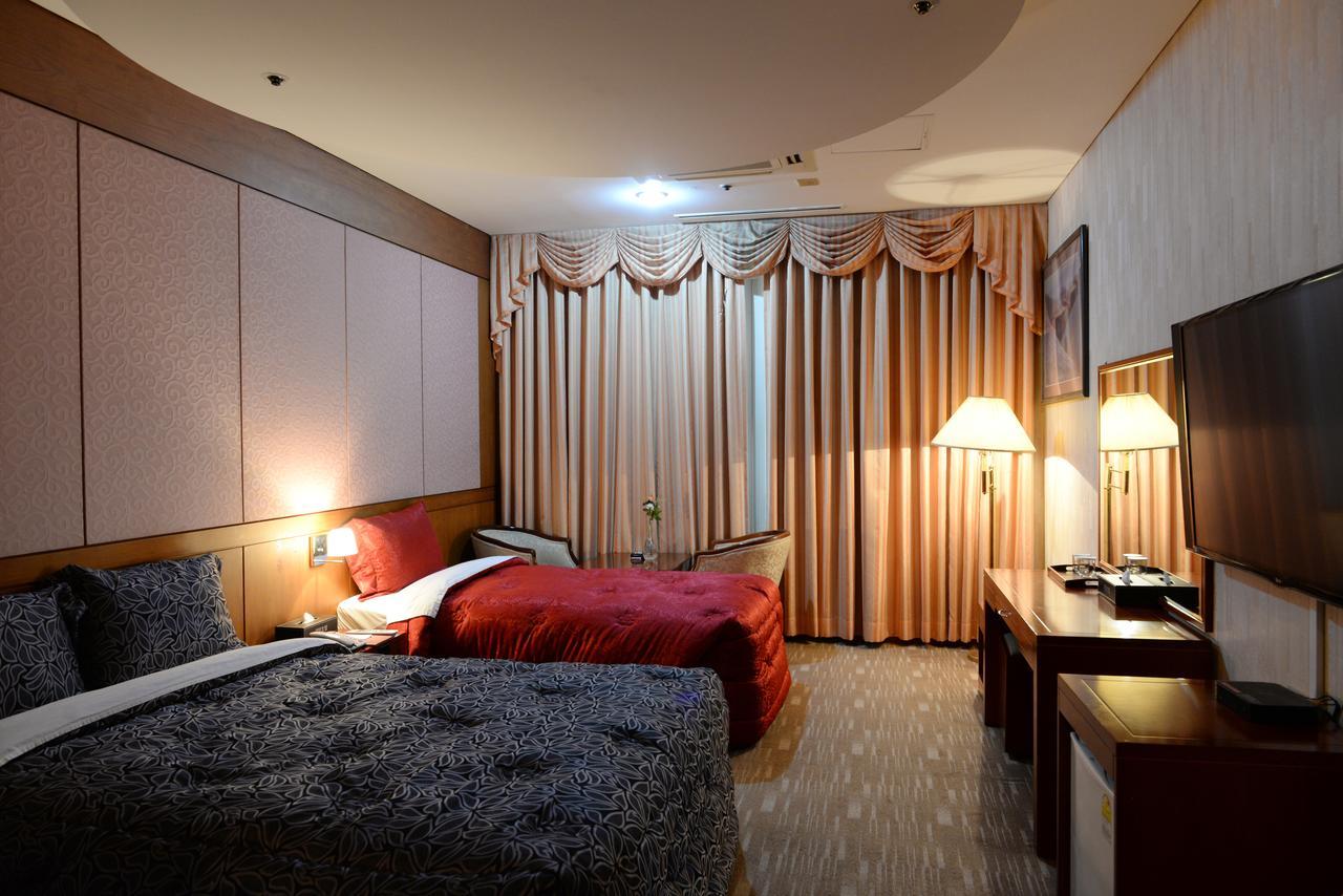 Daeyang Hotel Коян Екстер'єр фото